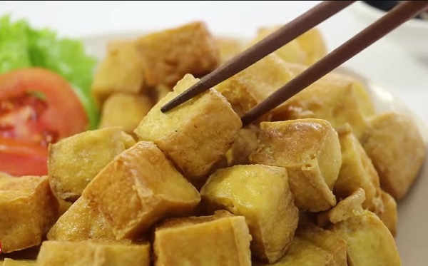 Cảm nhận khi ăn đậu rán làm bằng nồi chiên không dầu